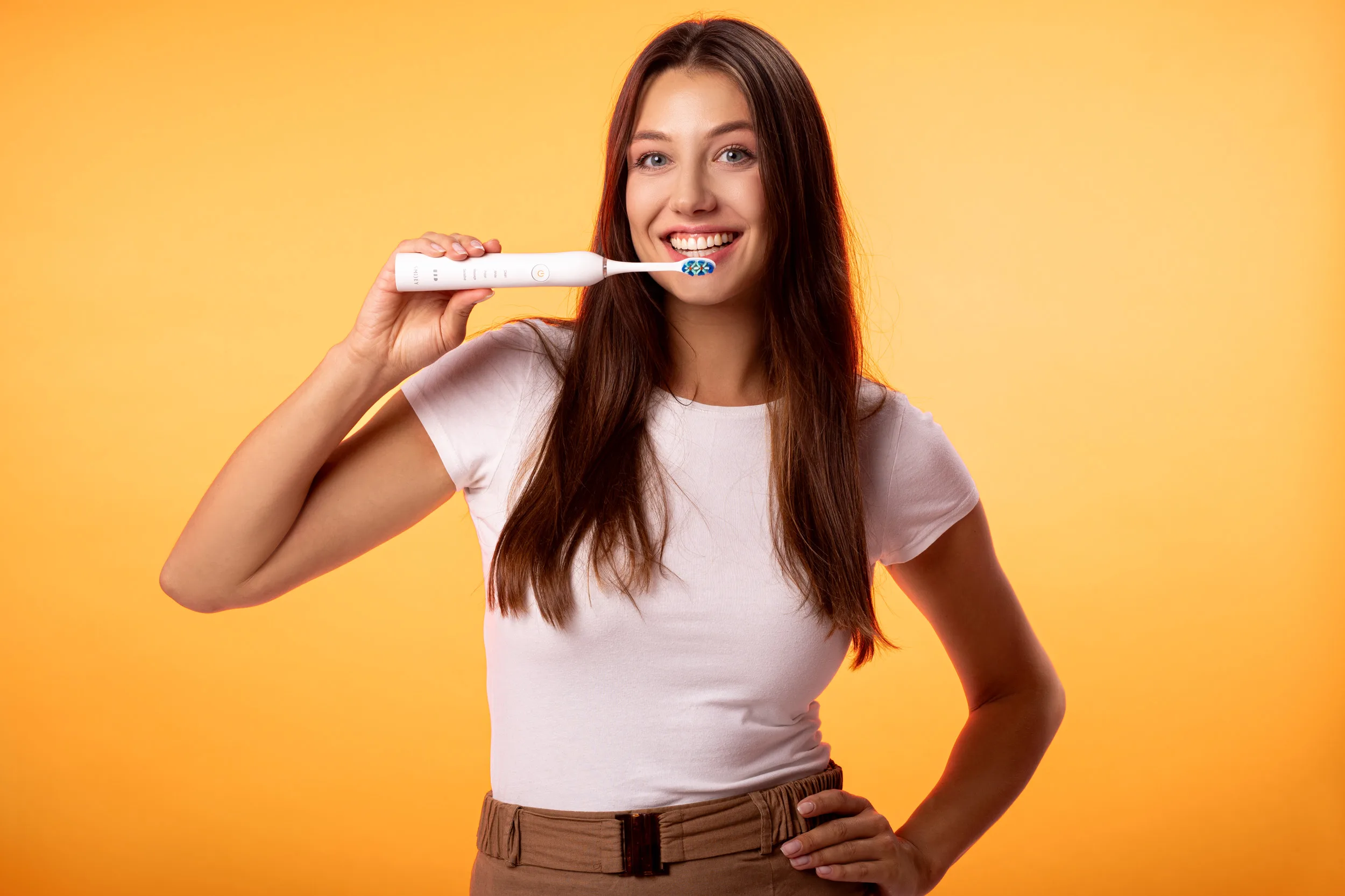 Szczoteczka Soniczna Smiley Plus Różowa + Różwe Etui + Pasta Węglowa - obrazek 2